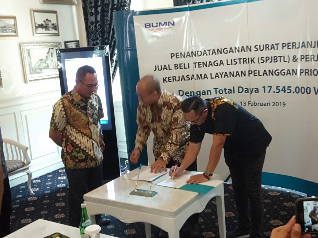 PLN Sumut dan Sejumlah Perusahaan Lakukan MOU Penambahan Daya